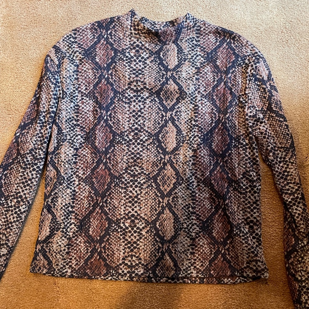 Zara Animal Print Long Sleeve Top Size Small
